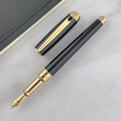 S.T. Dupont Line D Medium Fountain Pen - Black with Gold Trim