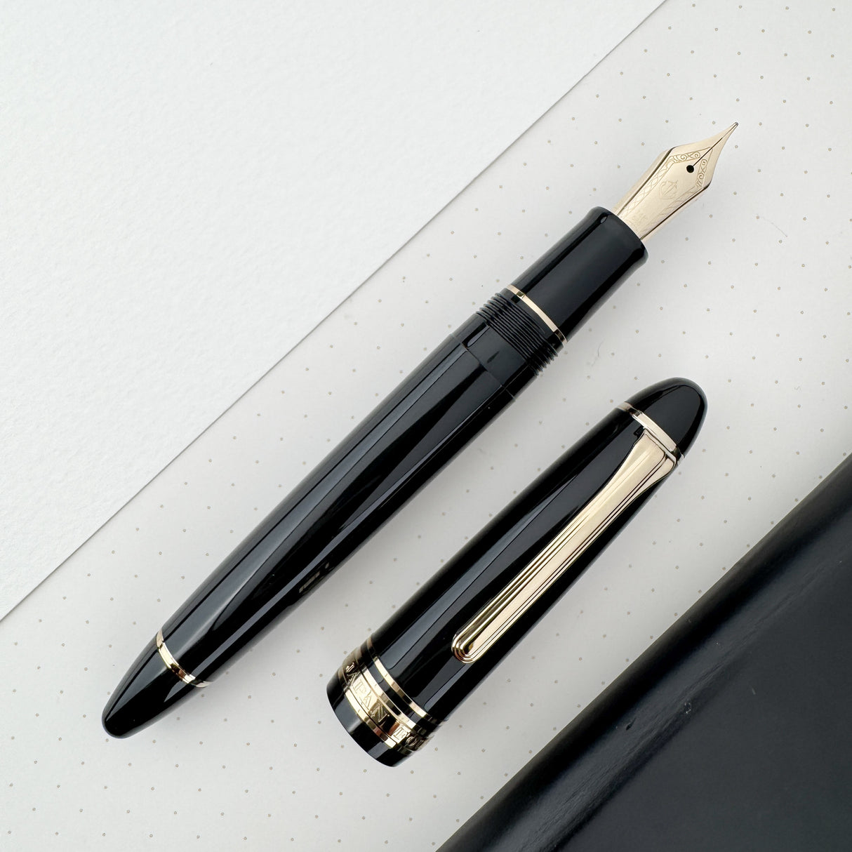 Sailor 1911L 14K Gold Trim Fountain Pen - Pearl Black
