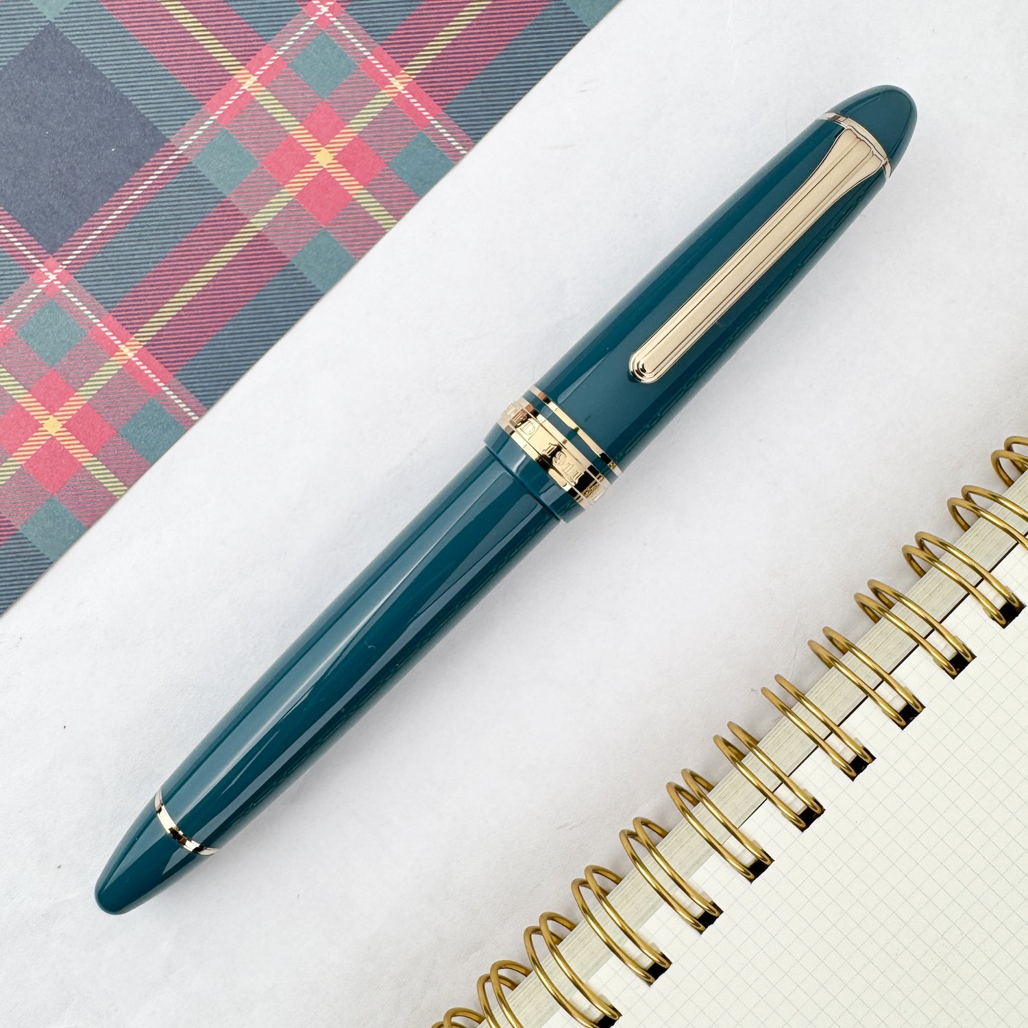 Sailor 1911L 14K Gold Trim Fountain Pen - Pearl Green