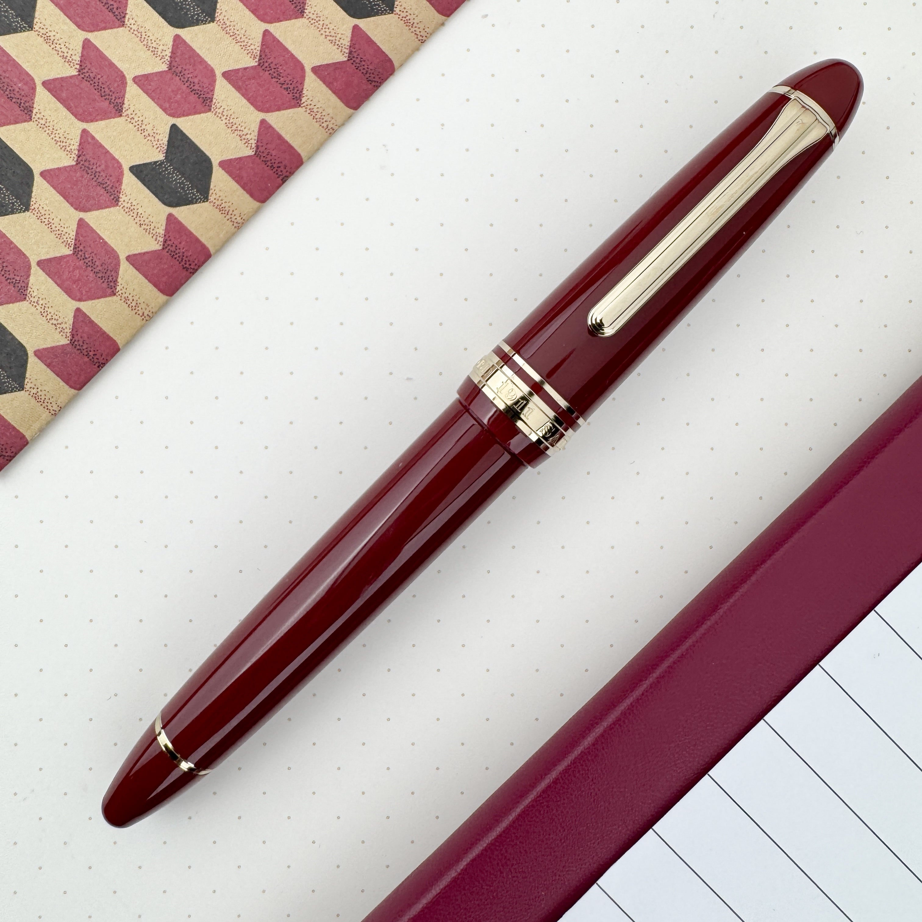 Sailor 1911L 14K Gold Trim Fountain Pen - Pearl Red – Atlas Stationers
