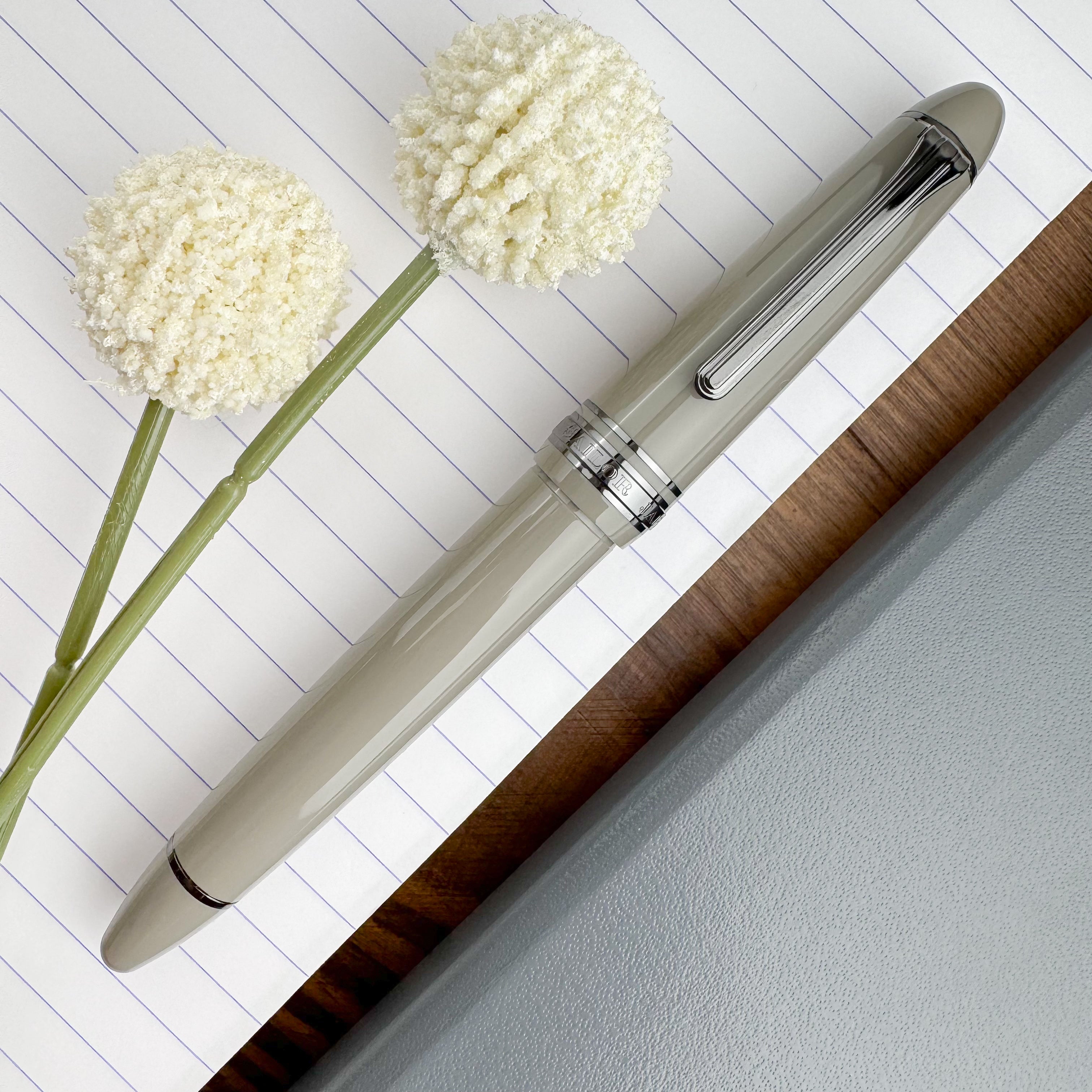 Sailor 1911L Fountain Pen - Themis – Atlas Stationers