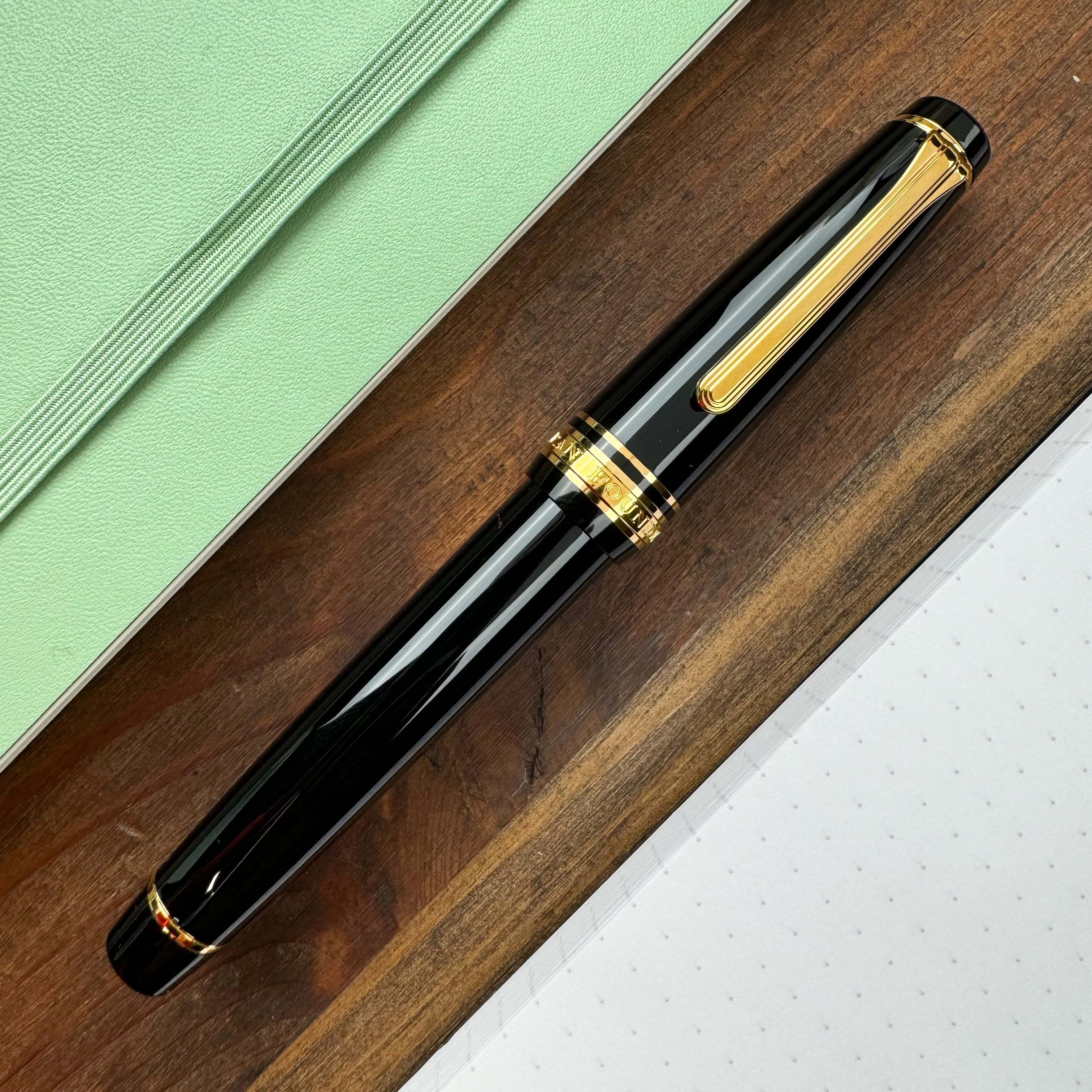 Sailor Pro Gear Fountain Pen - Black w/ Gold – Atlas Stationers