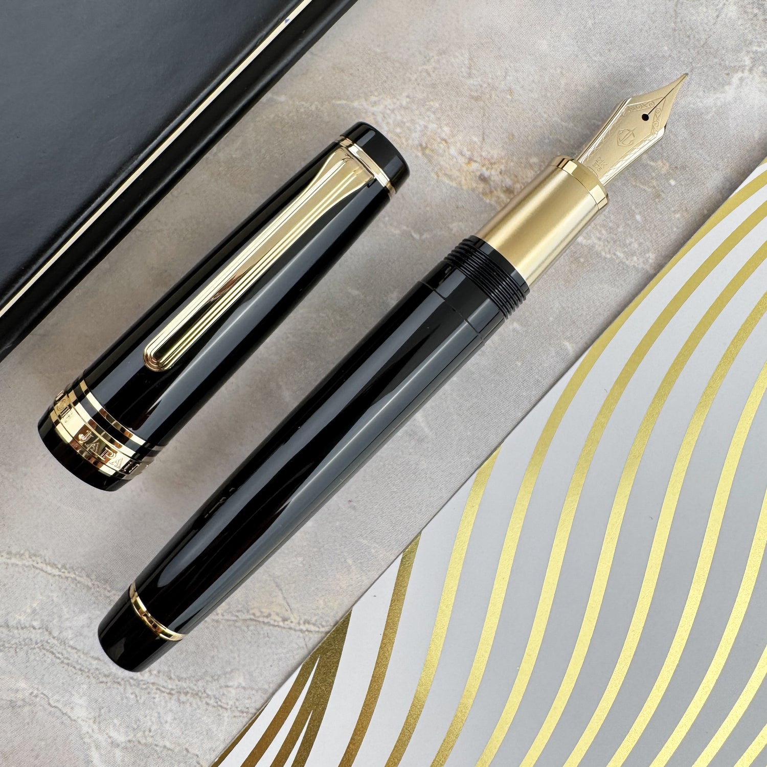Sailor Pro Gear Fountain Pen - Roppongi Gold (Limited Edition)