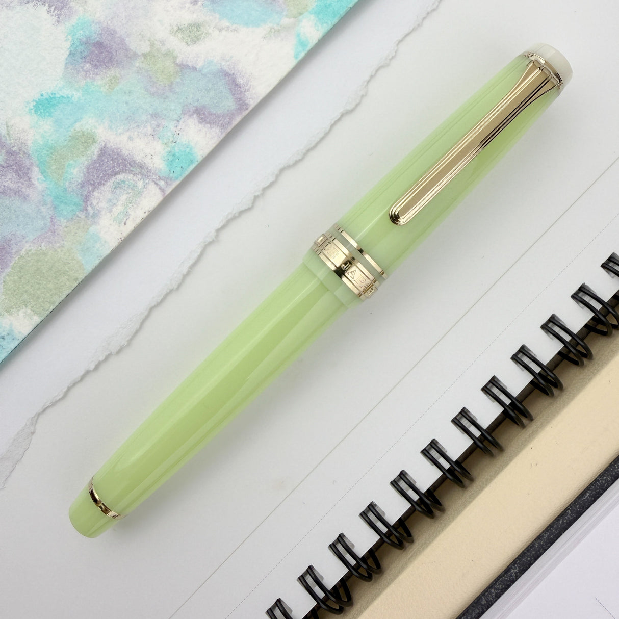 Sailor Shikiori Noyama No Uta Pro Gear Slim Fountain Pen - Haru-tsuge-dori