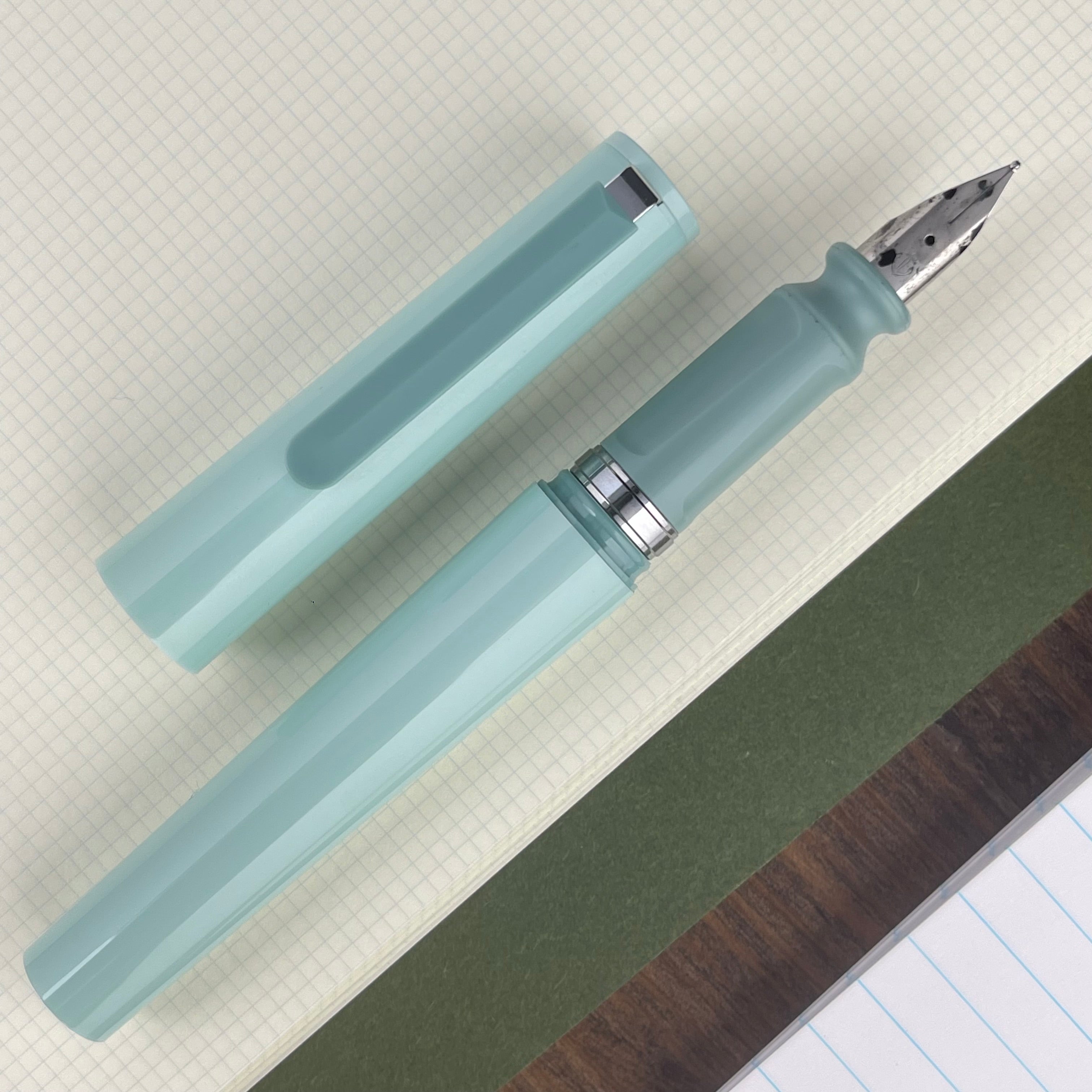Sailor Tuzu Fountain Pen - Green – Atlas Stationers