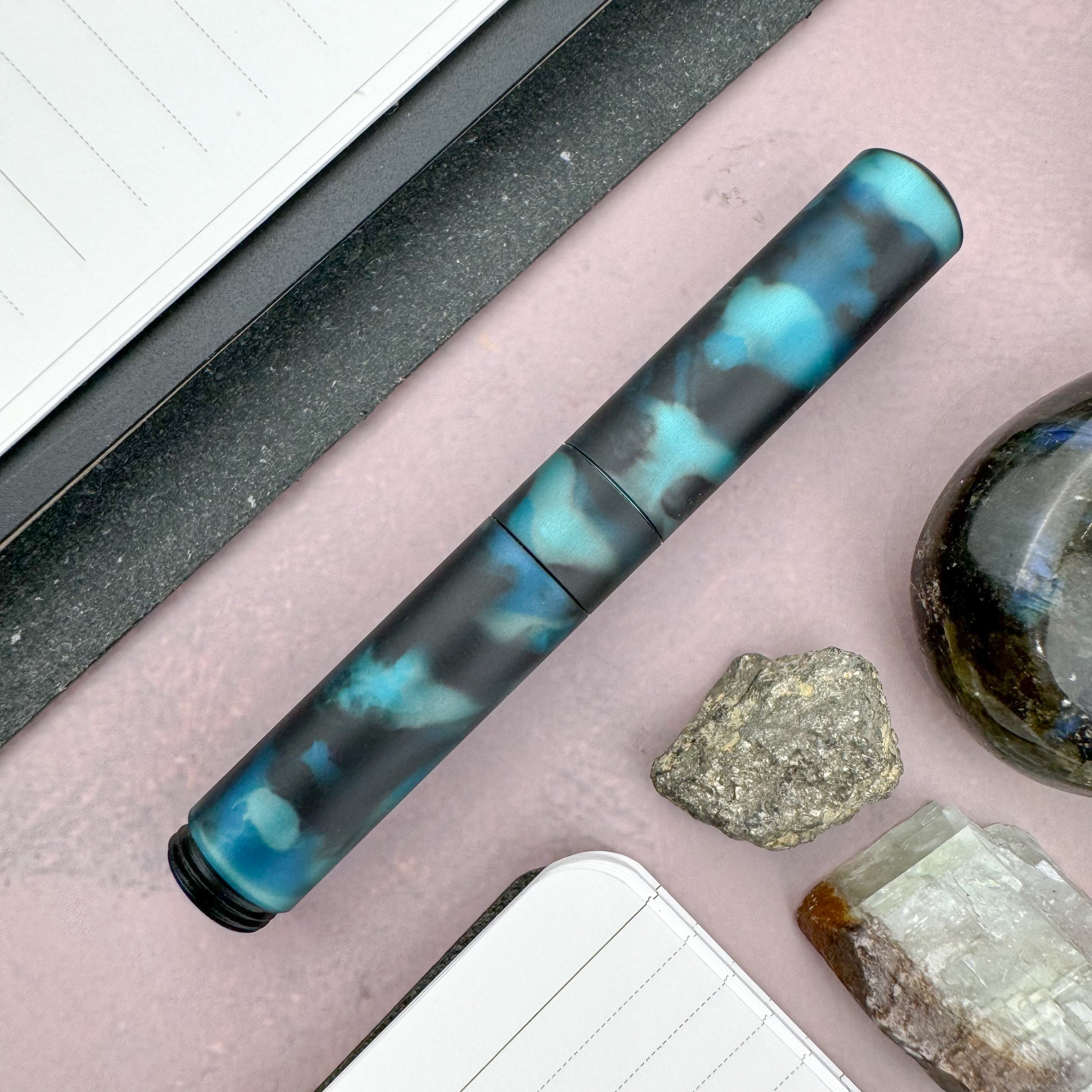 Schon DSGN Pocket Six Fountain Pen - Ocean Depths – Atlas Stationers