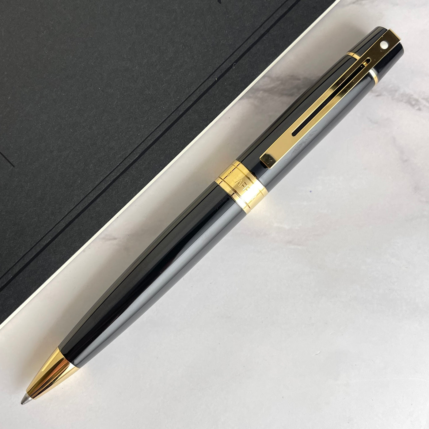 Sheaffer 300 Ballpoint Pen - Black w/ Gold