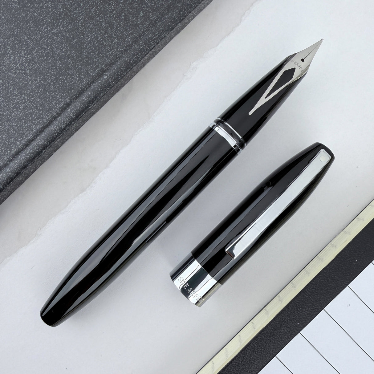 Sheaffer Legacy Fountain Pen - Black