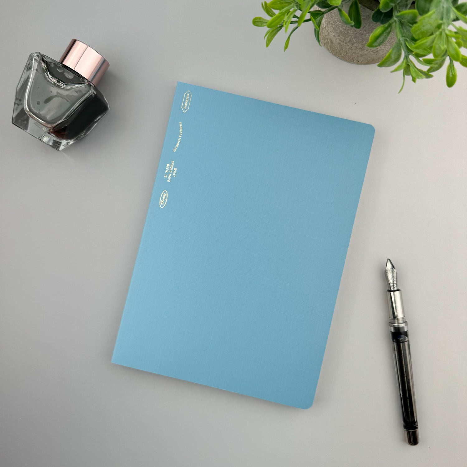 Stalogy 365 Day Notebook - A5 - Dot