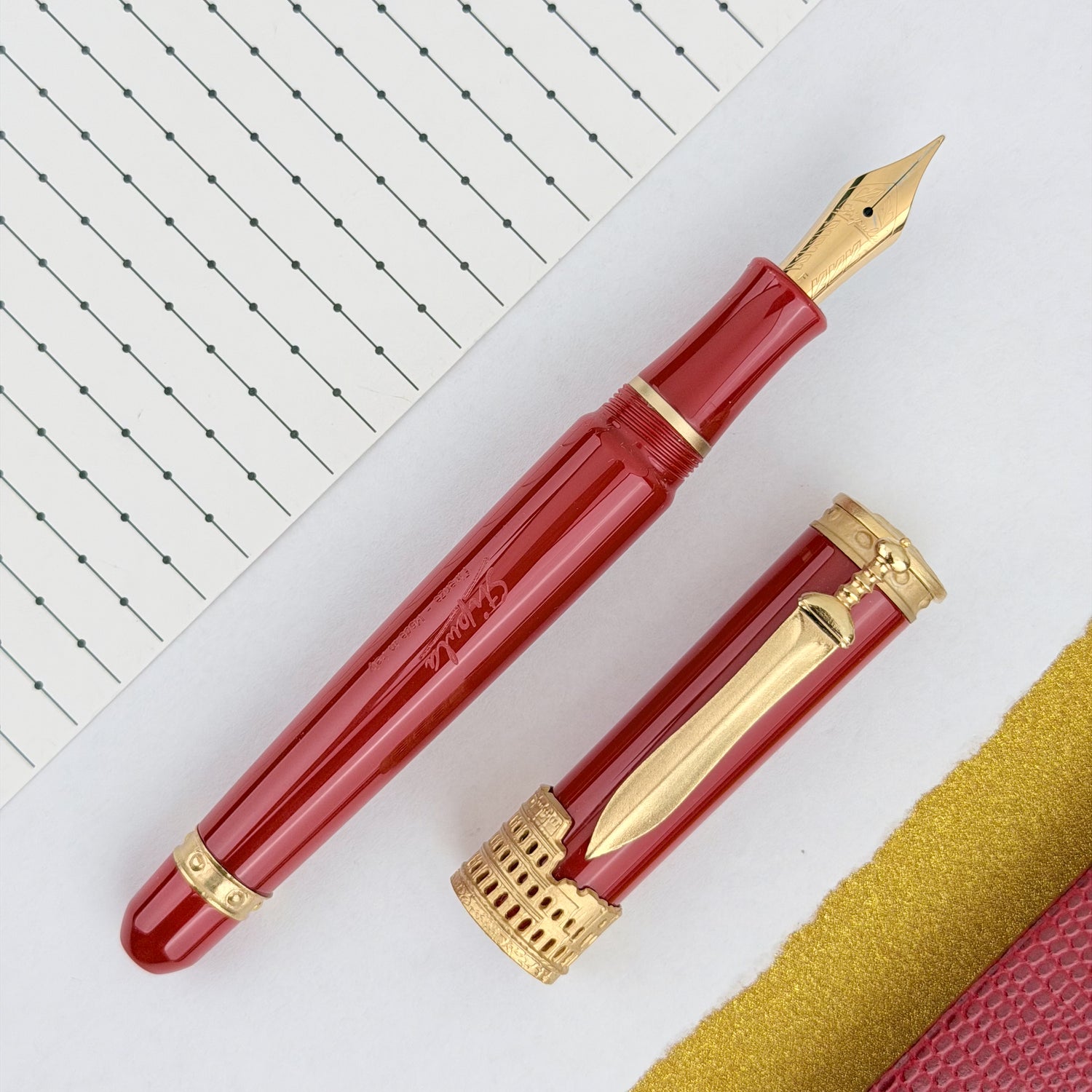 Stipula Gladiator Fountain Pen - Red
