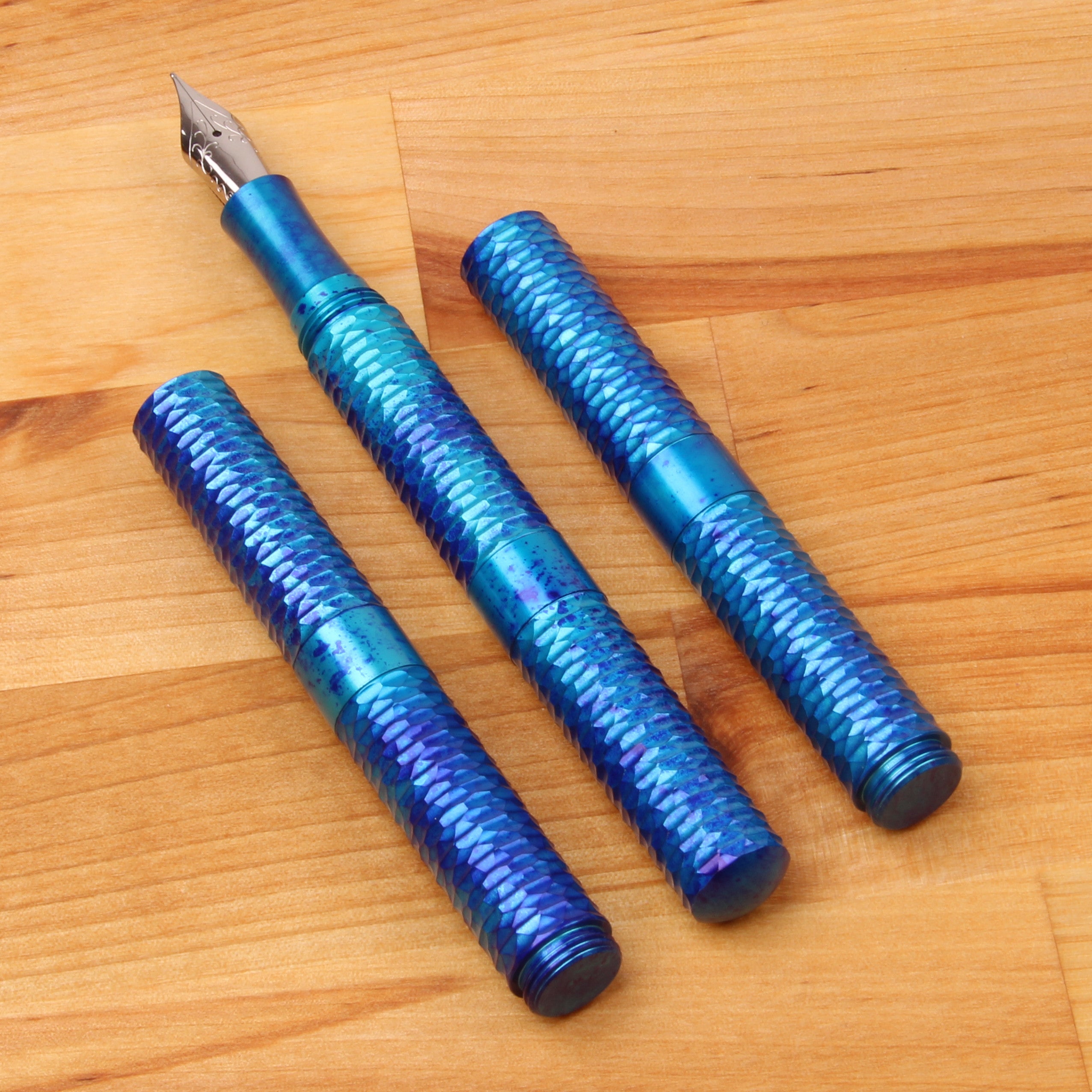 Schon DSGN Faceted Pocket Six Fountain Pen - Blue – Atlas Stationers