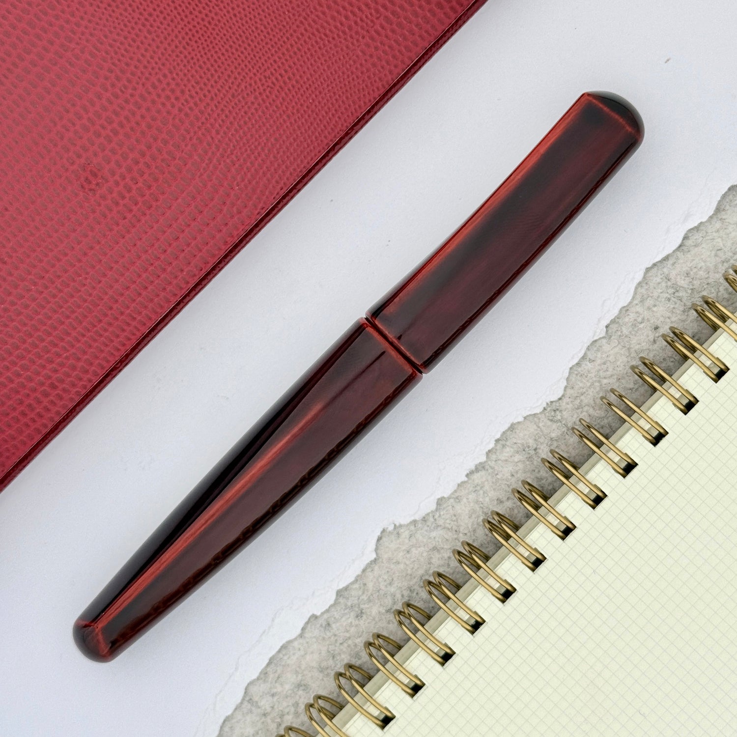 TACCIA Palisades Tanto XL Fountain Pen - Toki Tamenuri (Limited Edition)