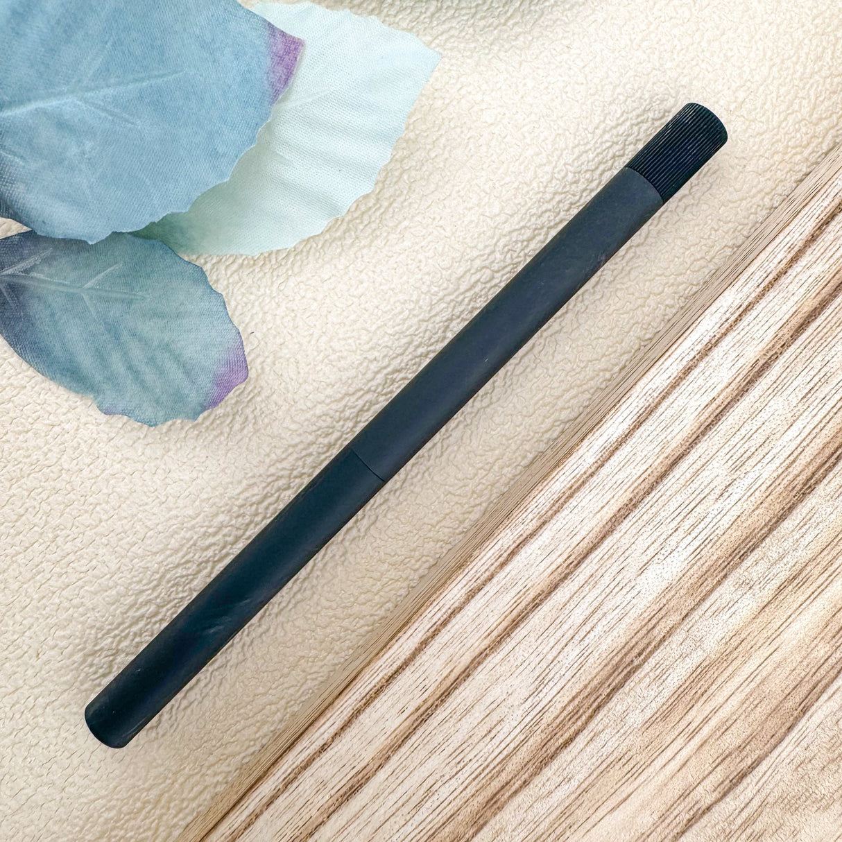 Tom's Studio Lumos Pro - Refillable Multi-Tip Pen