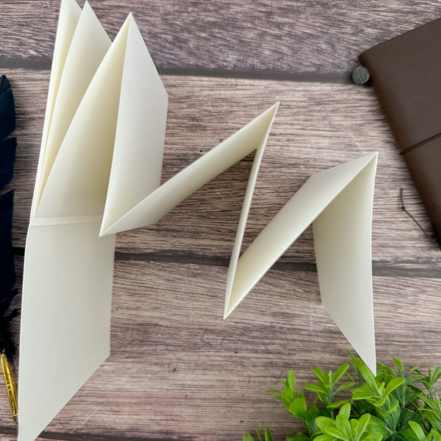 Traveler's Accordion Fold Paper - Passport Size