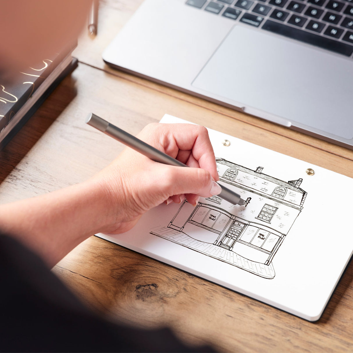 Tom's Studio Lumos Pro - Titanium