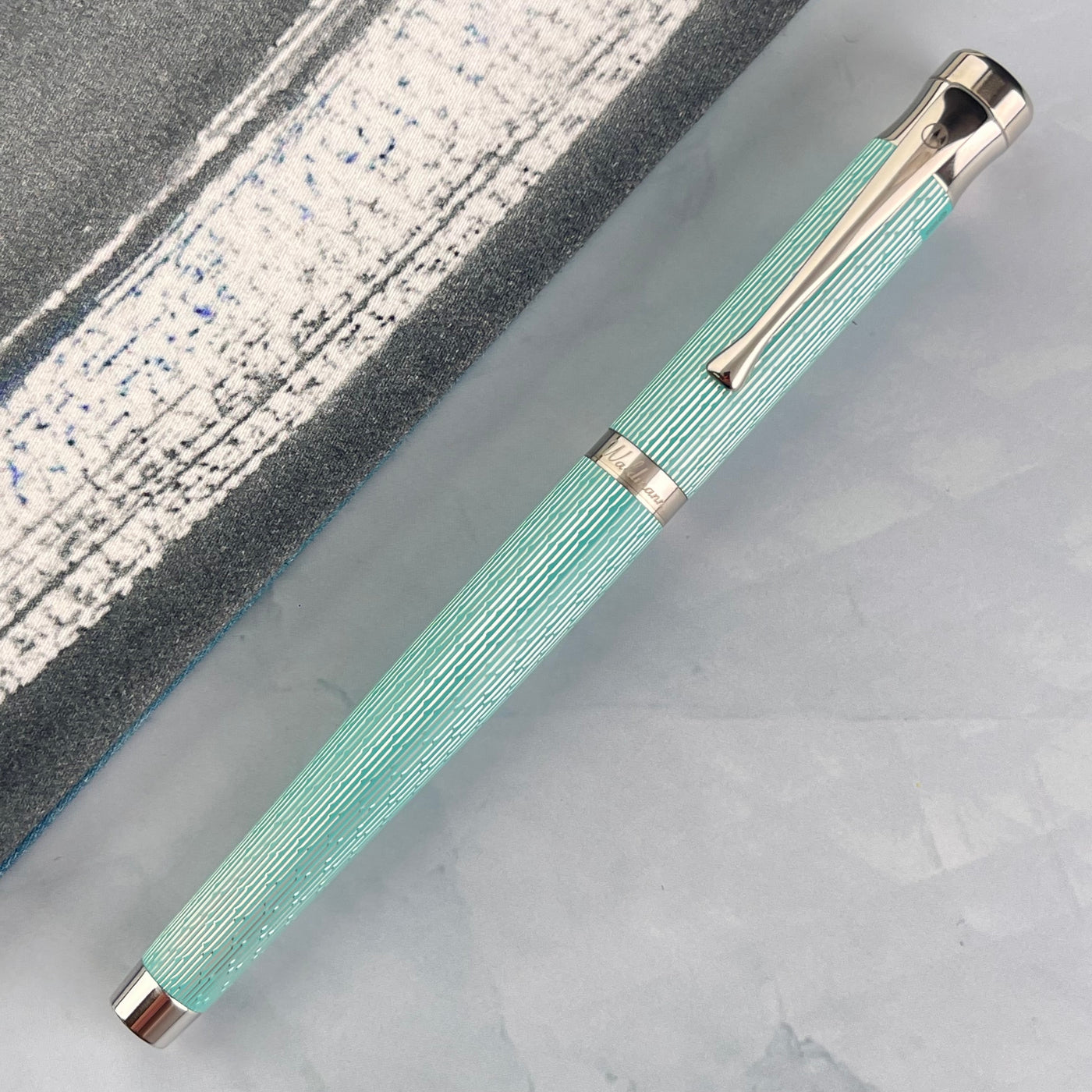 Waldmann Tango Fountain Pen - Brilliant Aquamarine