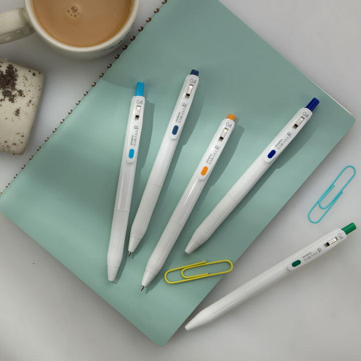 Zebra Sarasa R Retractable Gel Pen - 0.4mm – Atlas Stationers