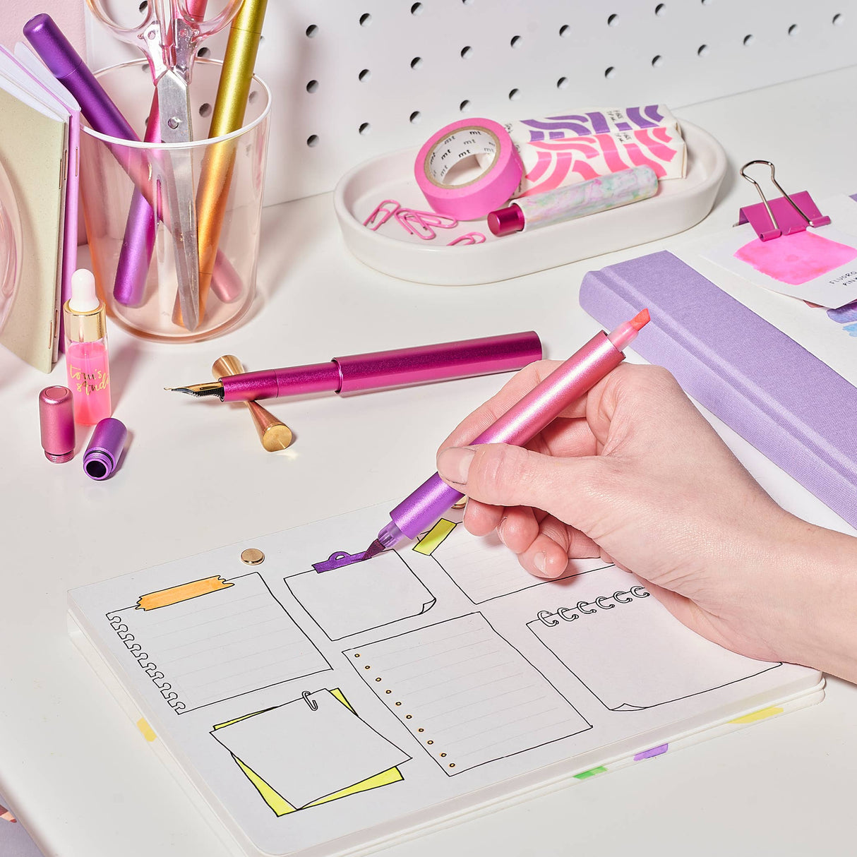 Tom's Studio Ori – the infinitely refillable highlighter