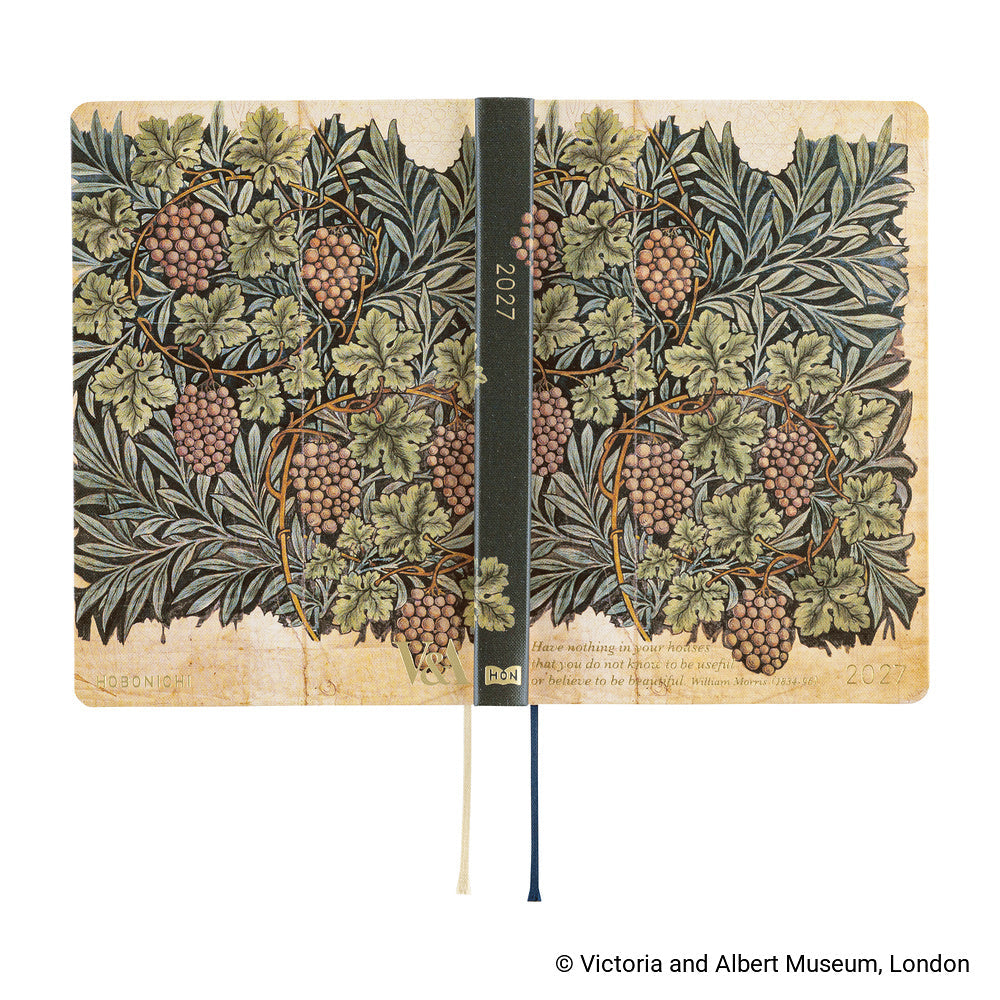 Hobonichi A6 Hon - V&A Series: Vine