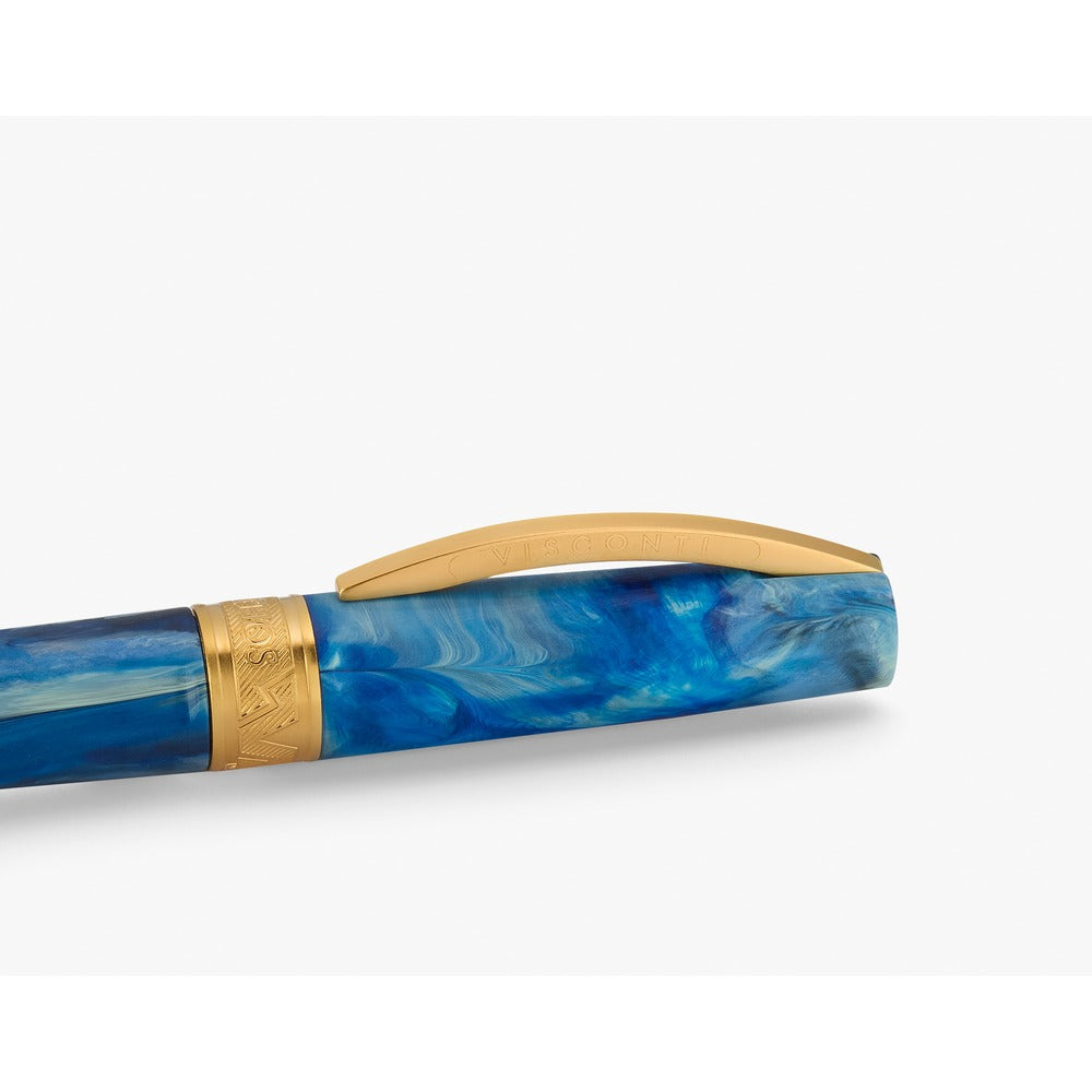 Visconti Mirage Mythos Odysseus collection, detail view of the gold-tone trim and Visconti V clip