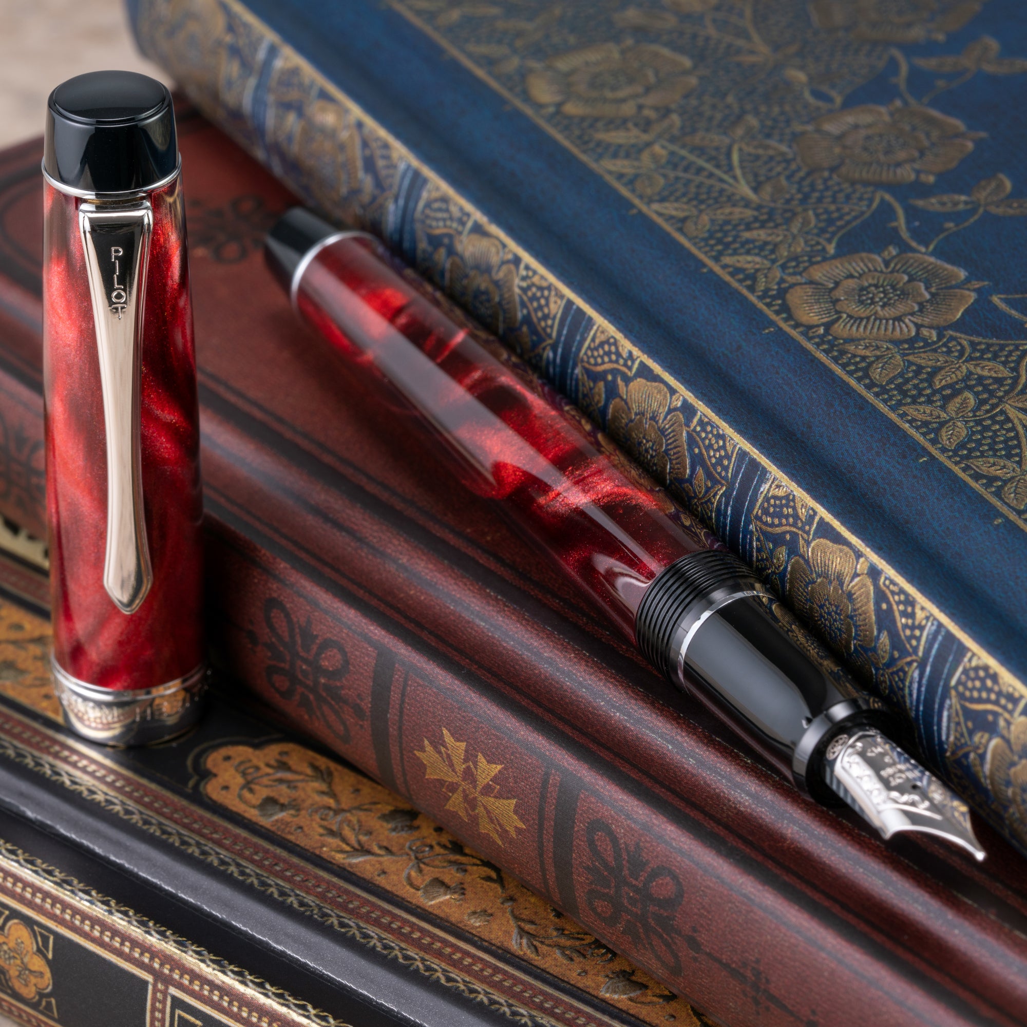 Pilot Custom Heritage SE Fountain Pen - Red – Atlas Stationers