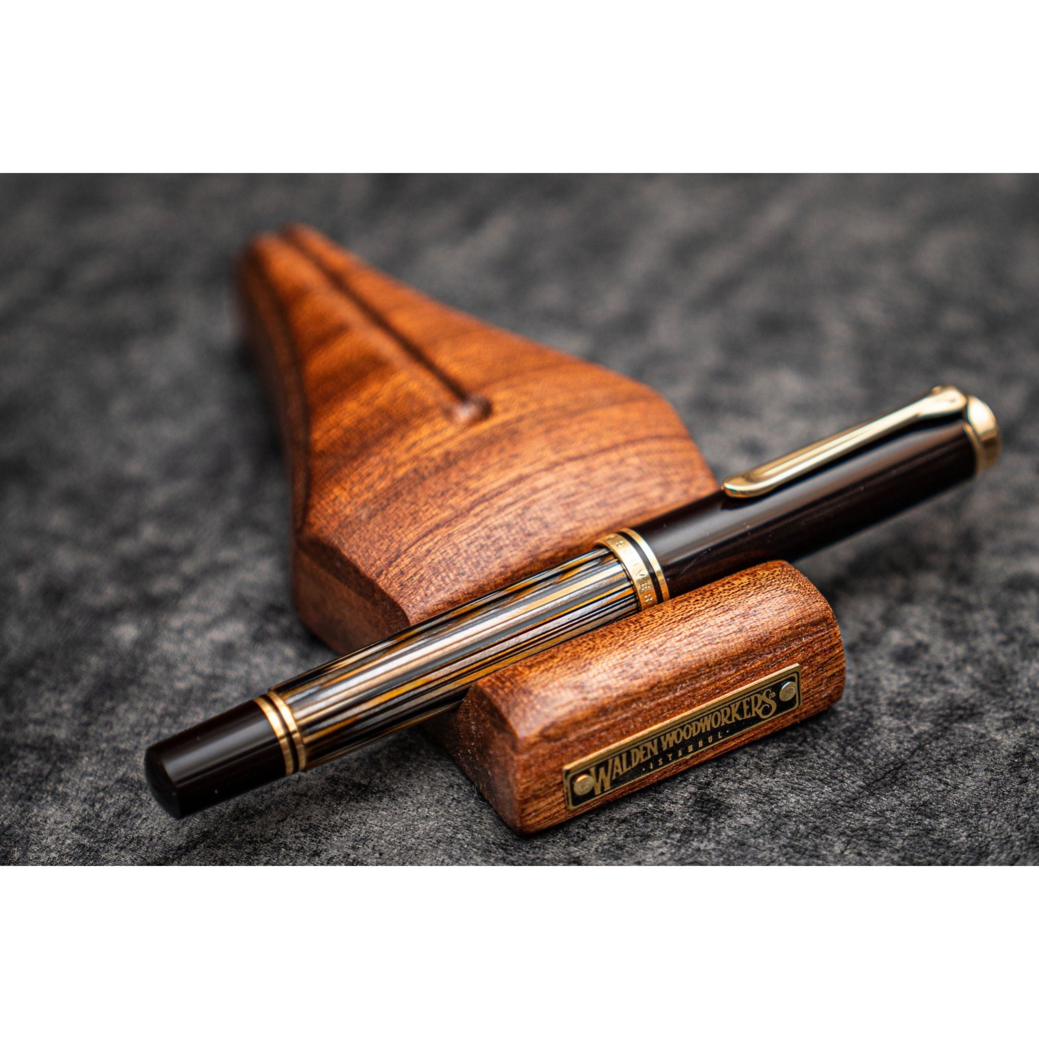 Galen Leather Nib Rest Wooden Pen Stand - Mahogany – Atlas Stationers