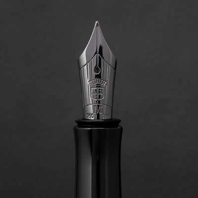 Graf von Faber-Castell Guilloche Fountain Pen - Black Edition | Atlas Stationers.