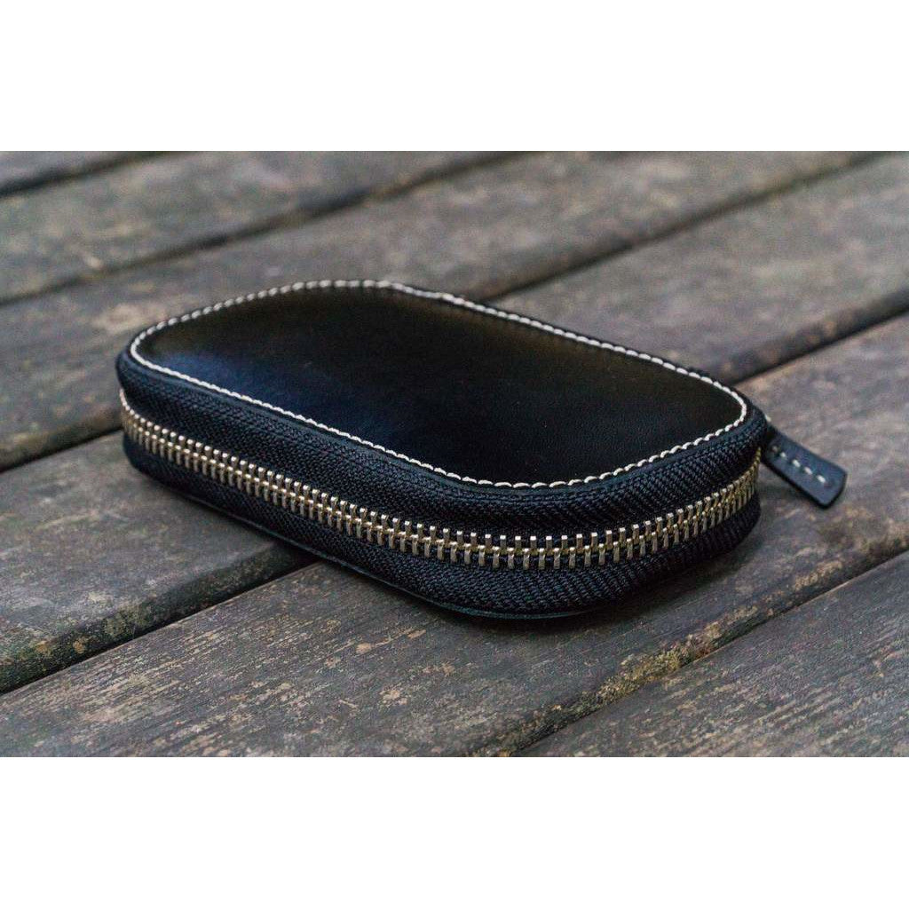 Galen Leather 6 Pen Zipper Case - Black | Atlas Stationers.