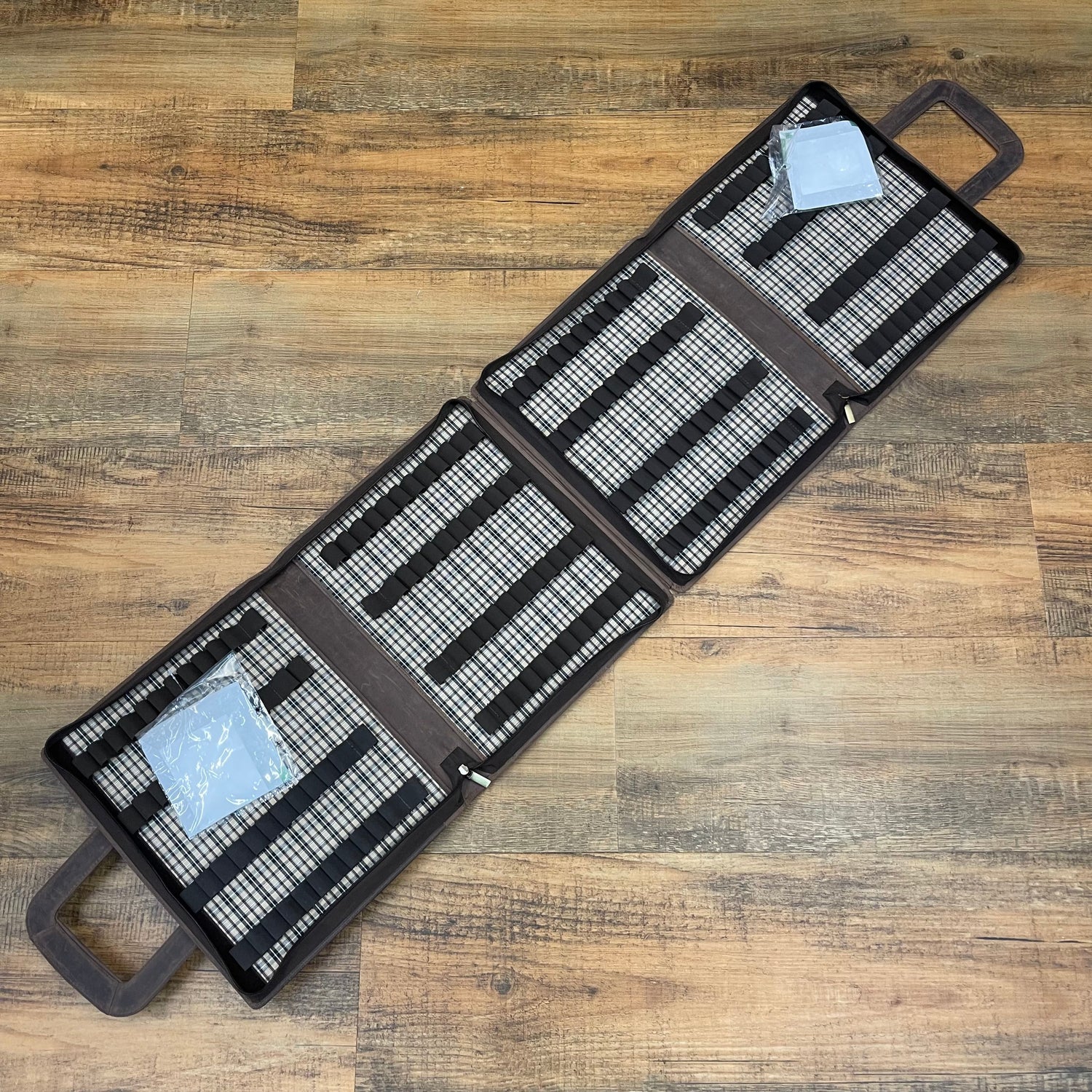 Girologio 96 Pen Zippered Case