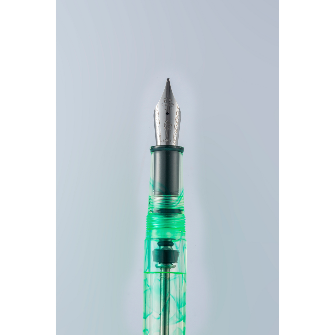 Nahvalur (Narwhal) Original Plus Fountain Pen - Altifrons Green | Atlas Stationers.