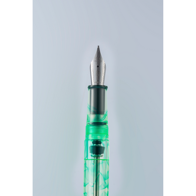 Nahvalur (Narwhal) Original Plus Fountain Pen - Altifrons Green | Atlas Stationers.