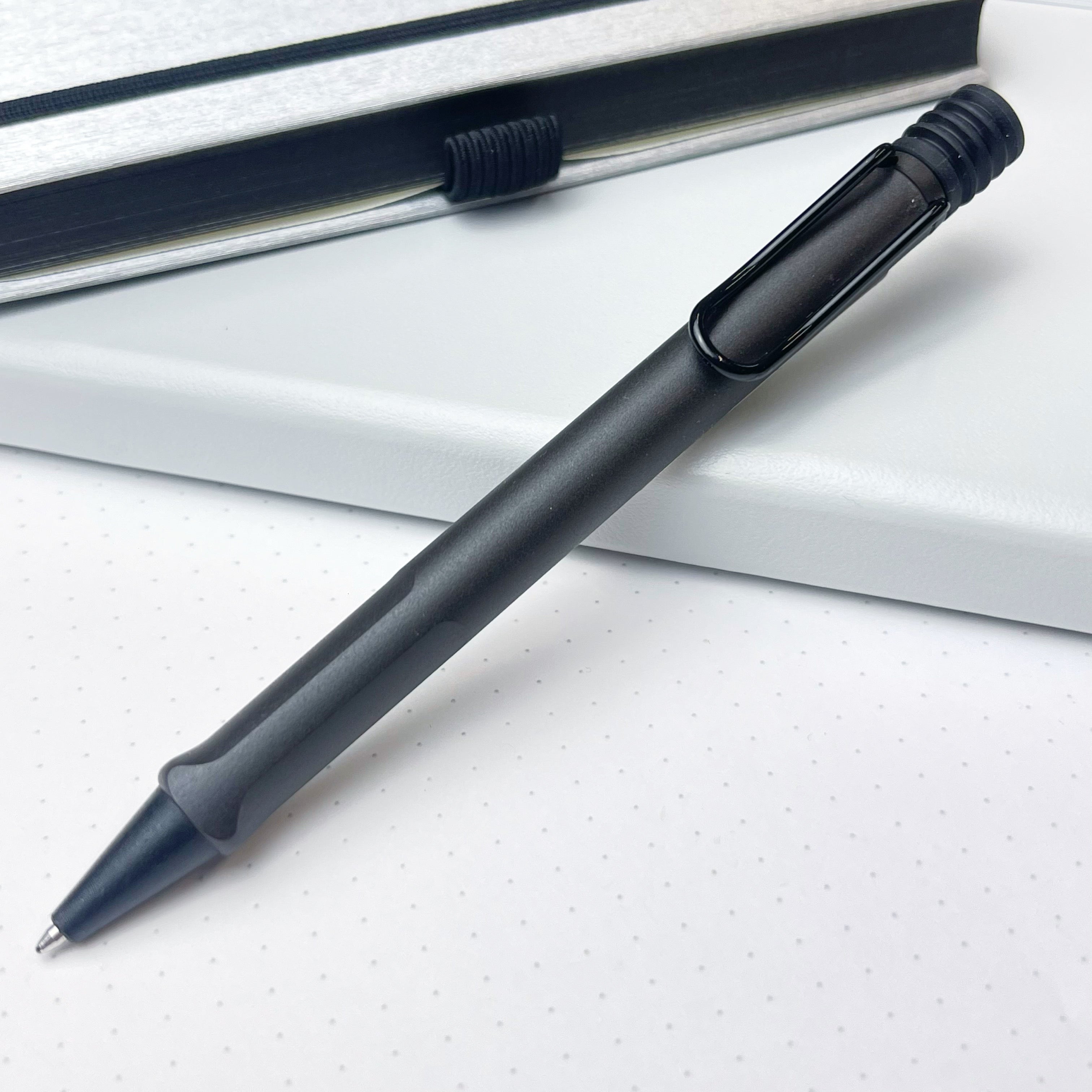 LAMY safari gray ボールペン Lamy Safari Ballpoint Pen - Charcoal – Atlas Stationers