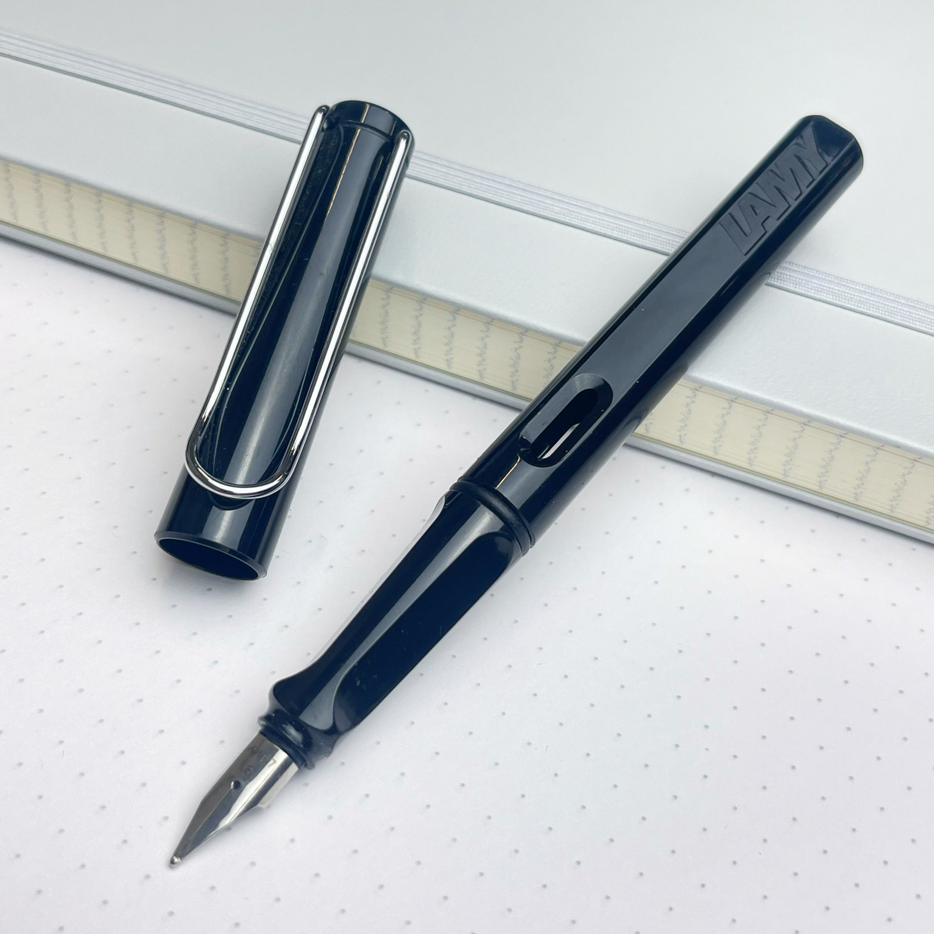 Lamy Safari Fountain Pen - Shiny Black – Atlas Stationers