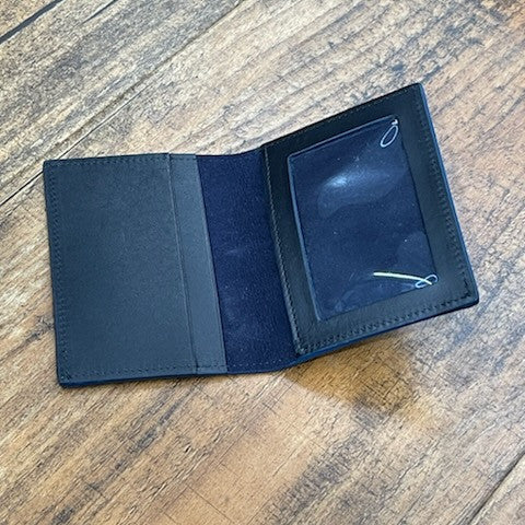 Pineider Daily Leather - Card Holder w/ Window | Atlas Stationers.