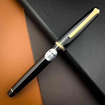 Pilot Falcon Fountain Pen - Black with Gold Trim | Atlas Stationers.