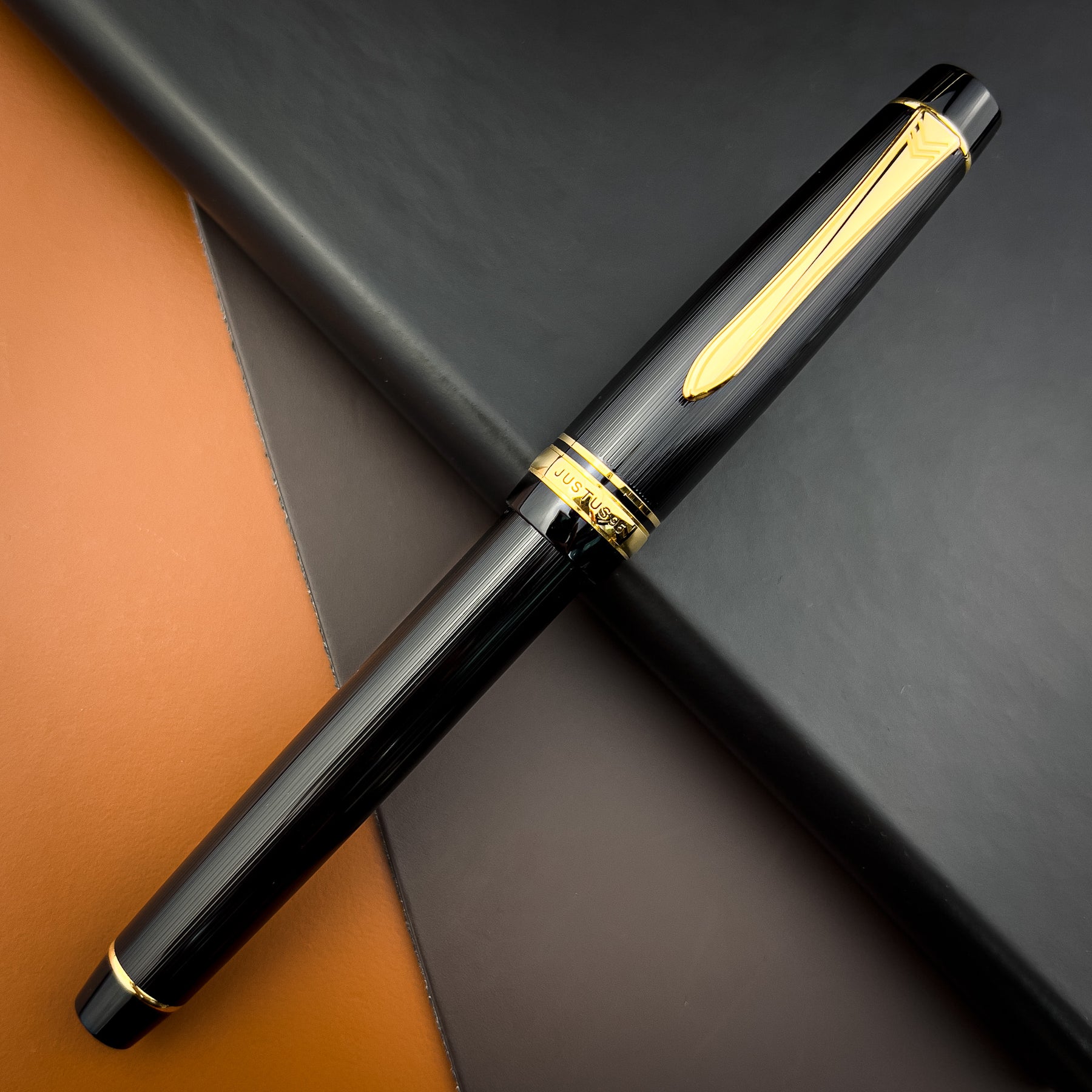 Fine) Pilot Justus 95 Black Resin Fountain Pen with Gold Accents 14-Kara  その他事務用品
