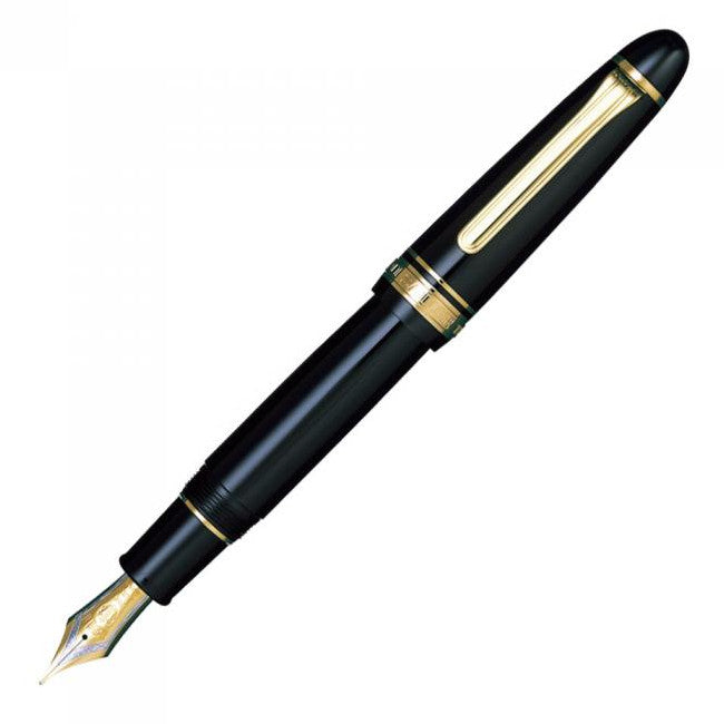 Sailor King of Pen Fountain Pen - Black with Gold Trim | Atlas Stationers.