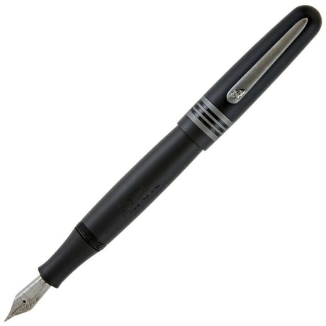 Stipula Etruria Fountain Pen - Gorilla Black | Atlas Stationers.