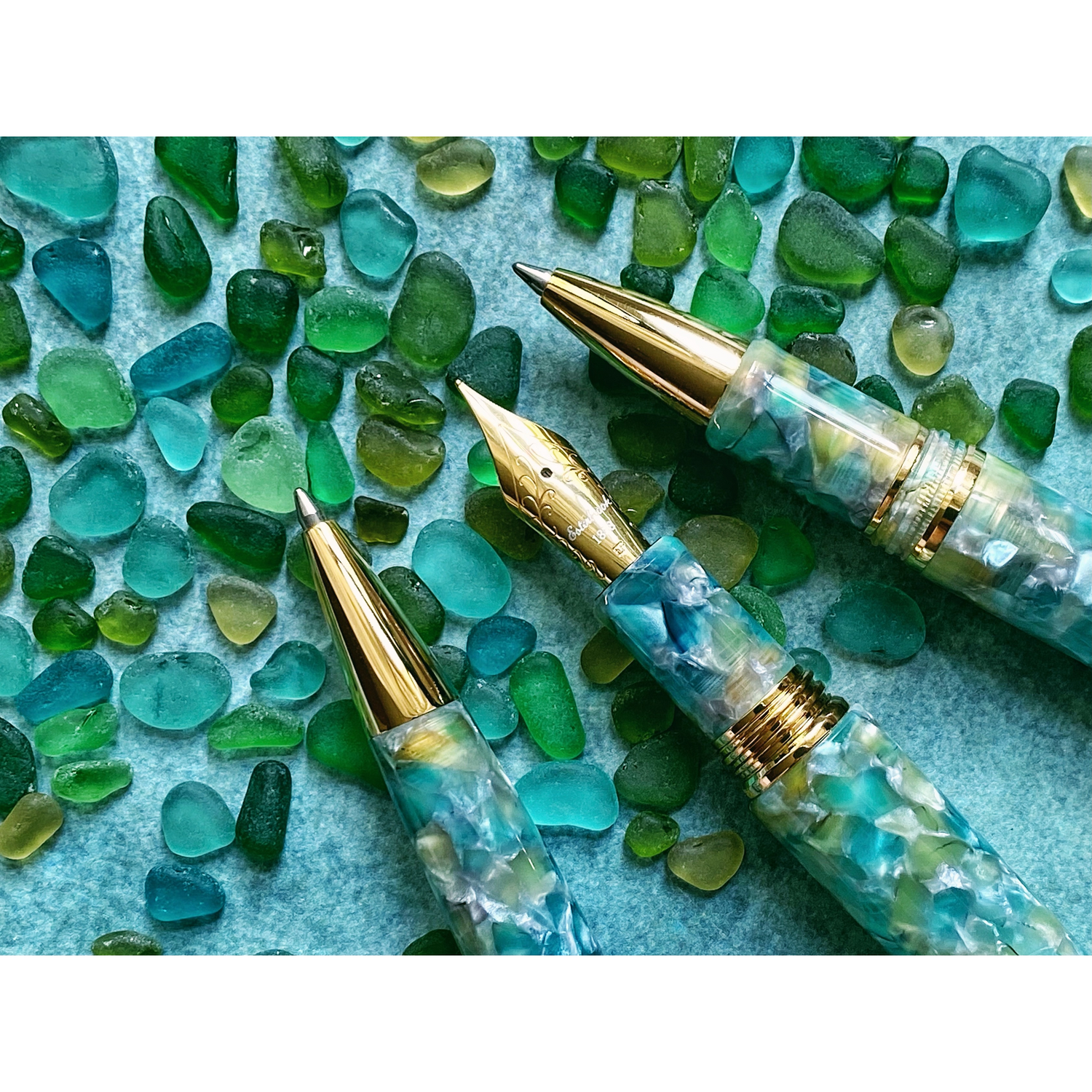Esterbrook Estie Fountain Pen - Sea Glass w/ Gold Trim | Atlas Stationers.