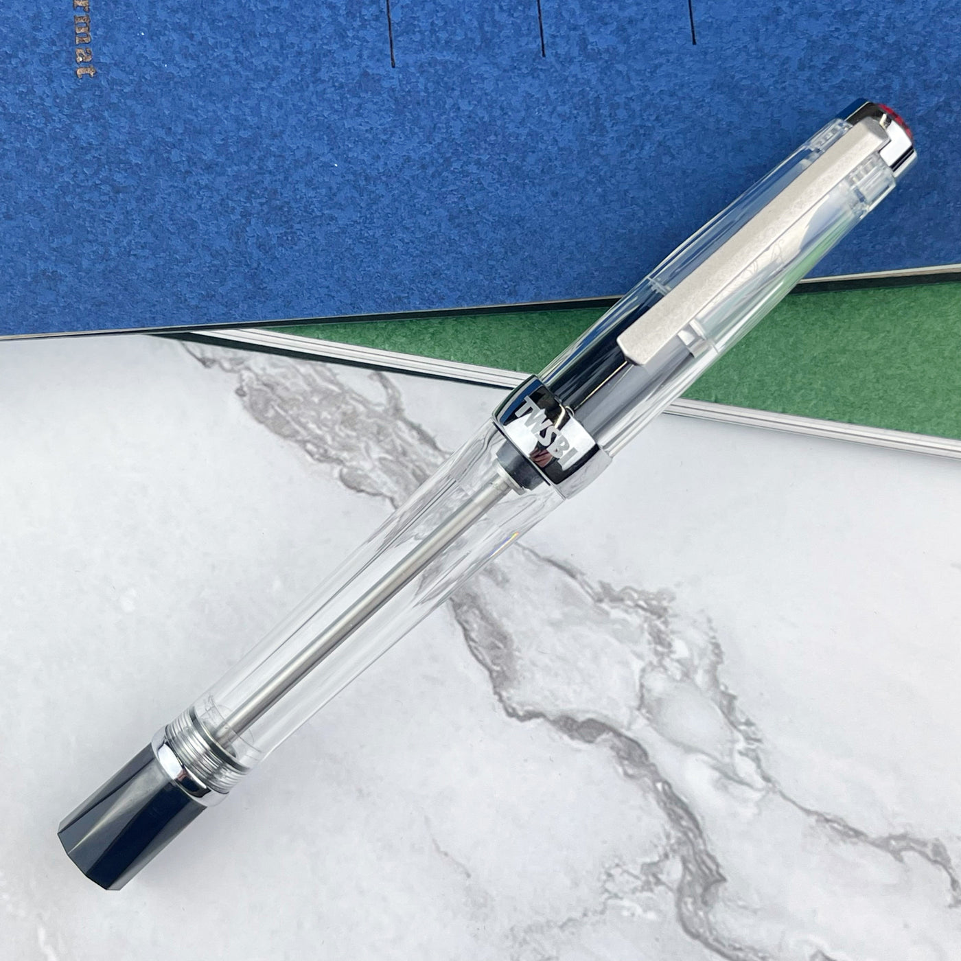 TWSBI Vac700R Fountain Pen - Clear - Extra-Fine