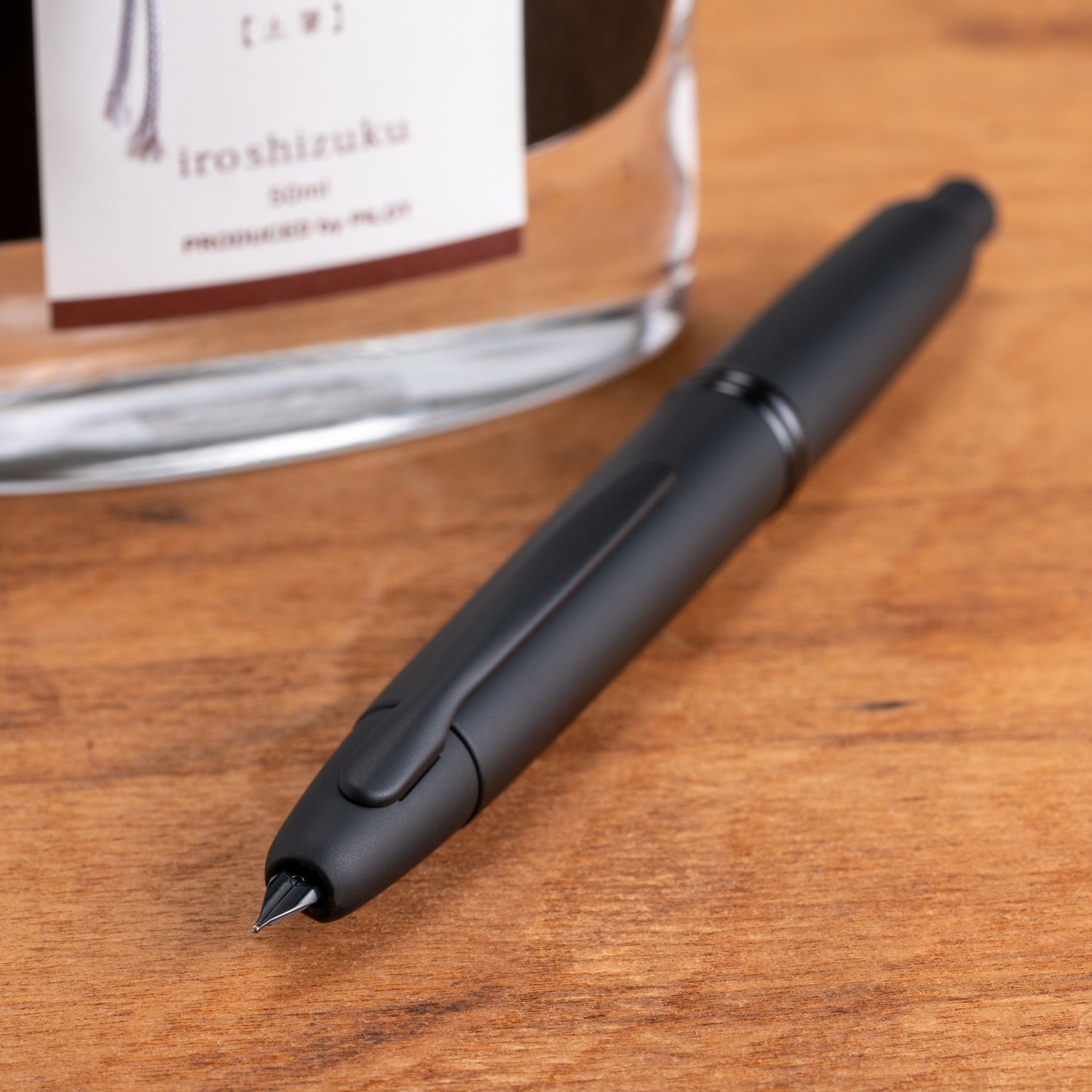 Pilot Vanishing Point Fountain Pen - Matte Black | Atlas Stationers.