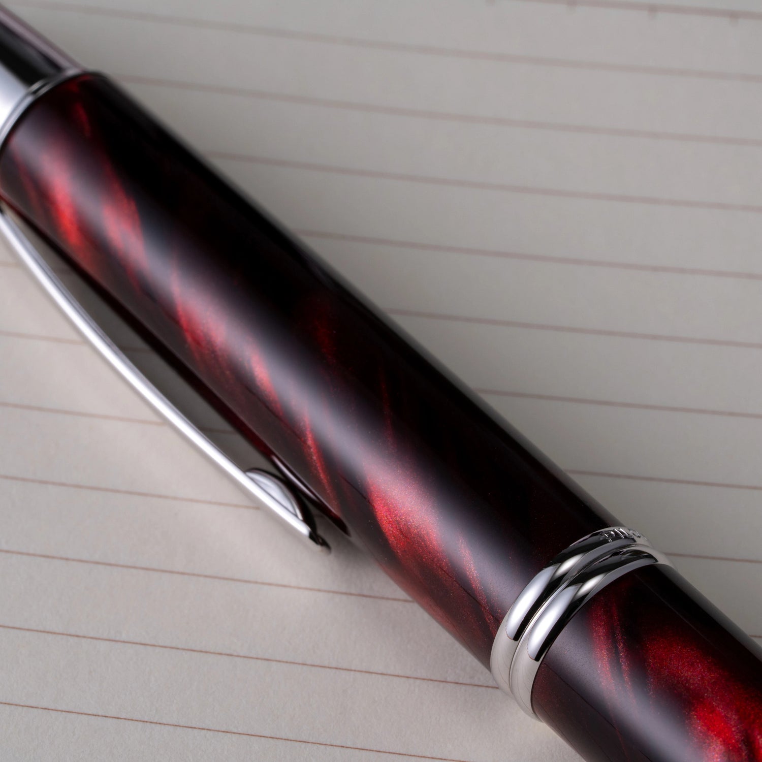 Pilot Vanishing Point SE Fountain Pen - Marble Red | Atlas Stationers.