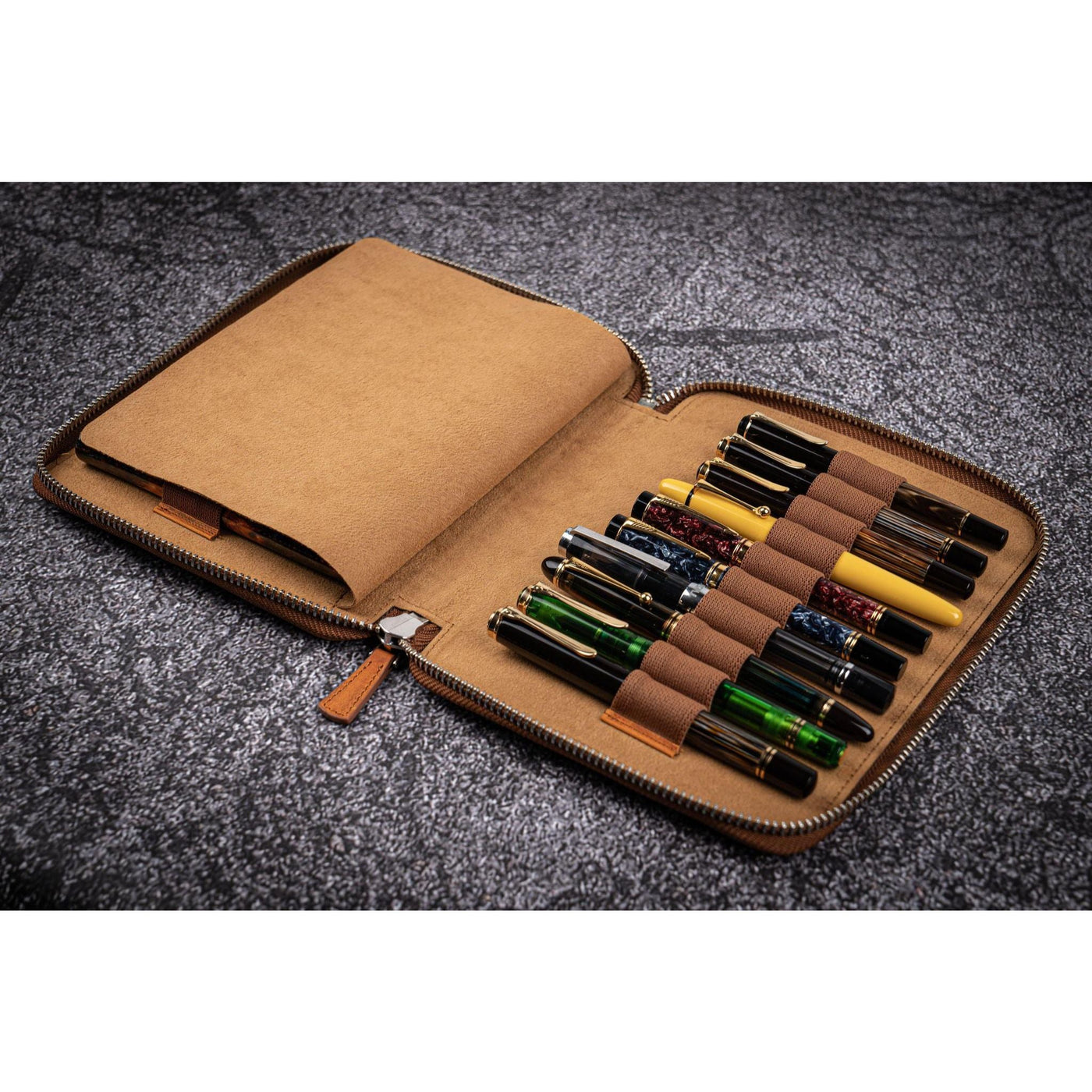 Galen Leather 20 Pen Zipper Case - Crazy Horse Brown | Atlas Stationers.