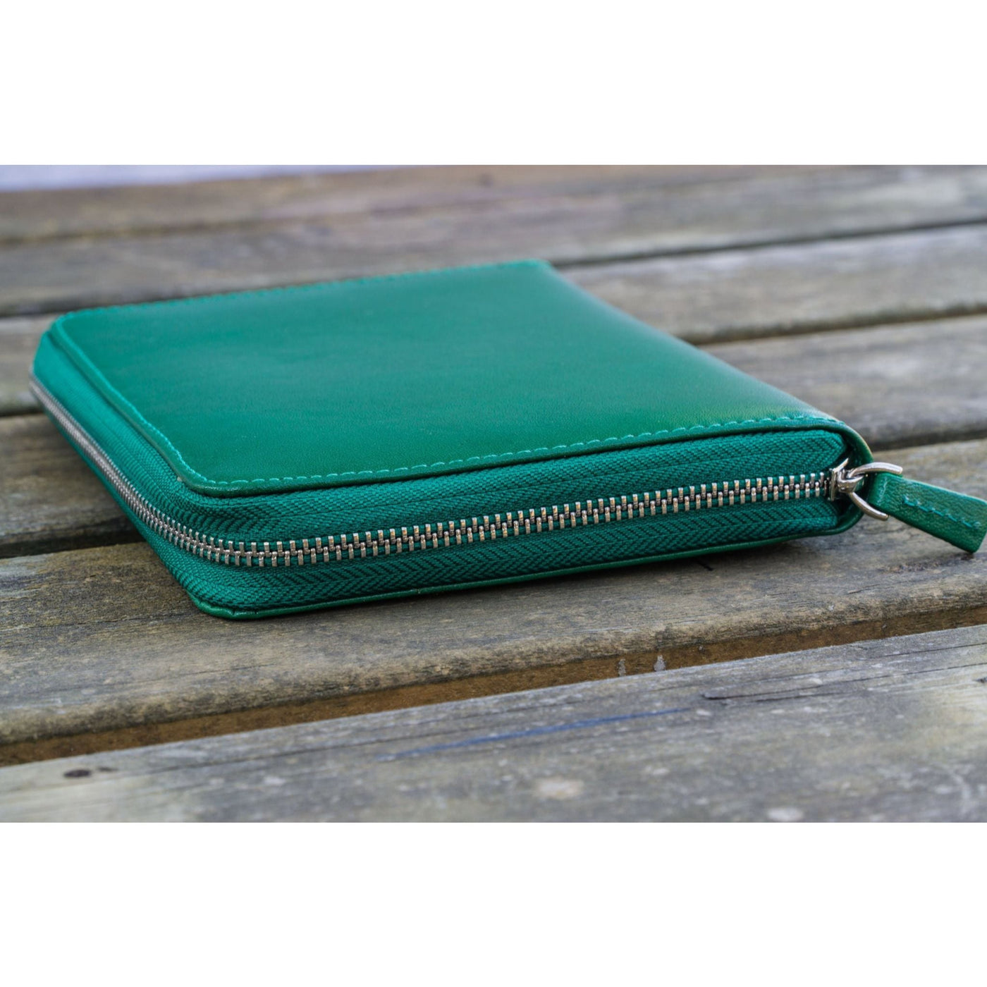 Galen Leather 5 Pen Zipper Case - Green | Atlas Stationers.