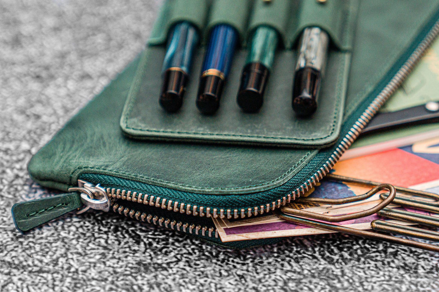 Galen Leather Slip-N-Zip 4 Slots Zippered Pen Pouch - Crazy Horse Forest Green | Atlas Stationers.