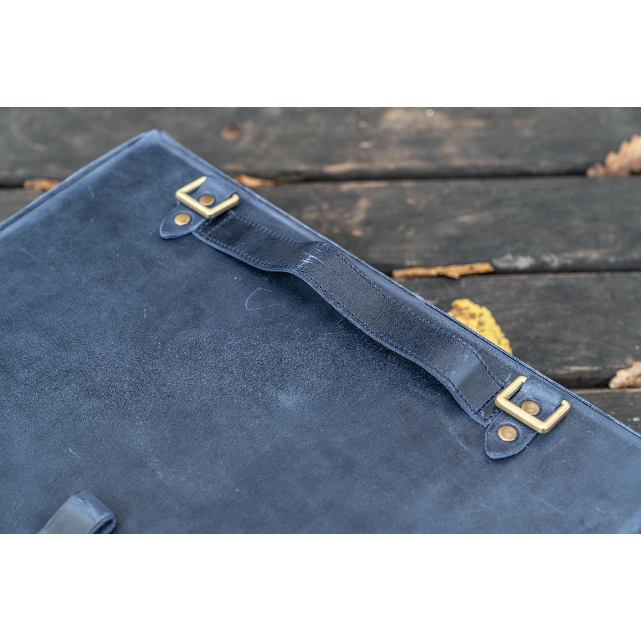VAN AMBURG LEATHERS メディスンバッグ/ガボール、A&G、ゴッ VAN AMBURG LEATHERS メディスンバッグ/ガボール、A&G、ゴッ - メルカリ